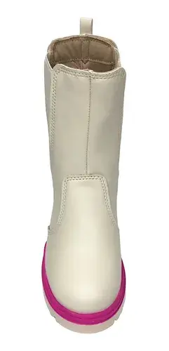 D_NQ_NP_870410-MLB54587625689_032023-O-bota-molekinha-infantil-2179100-off-white.webp